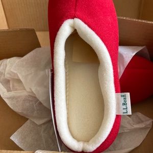 L..L.Bean red house slippers 8M